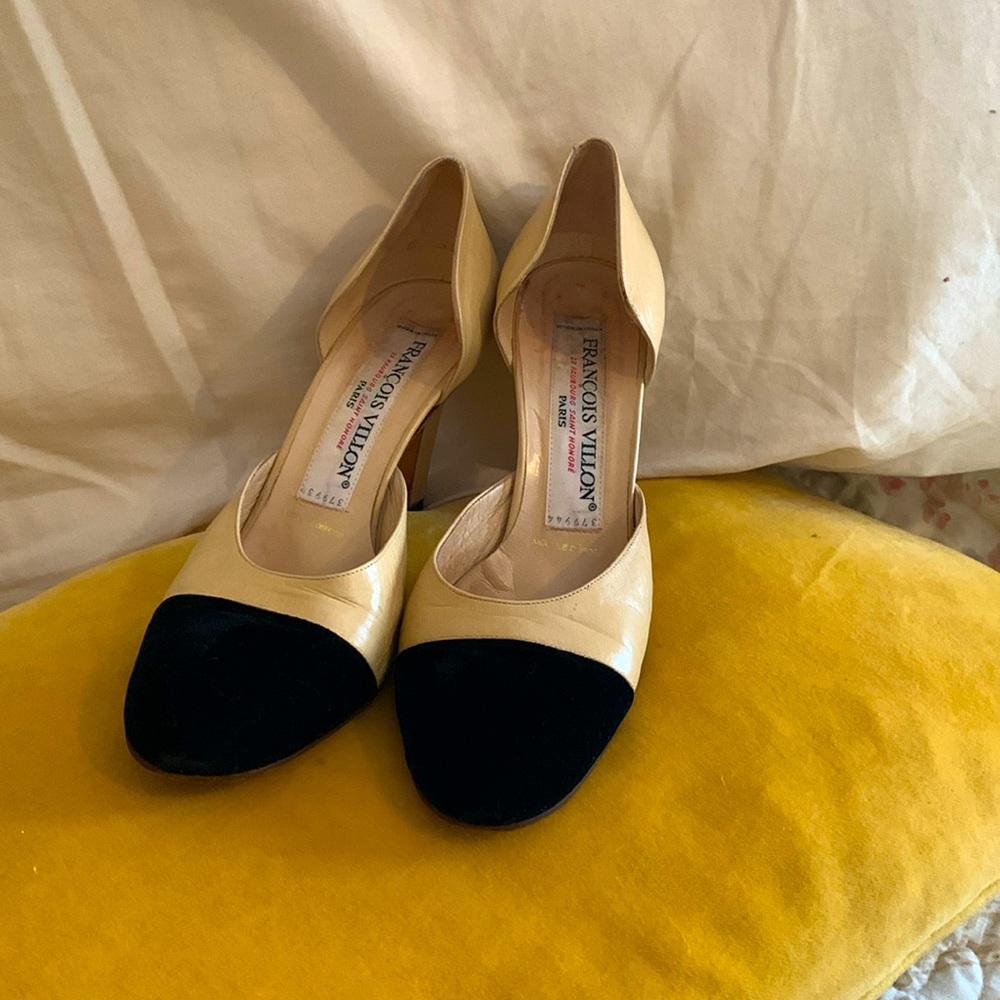 Vintage Francois Villon Paris Heels Sz 37